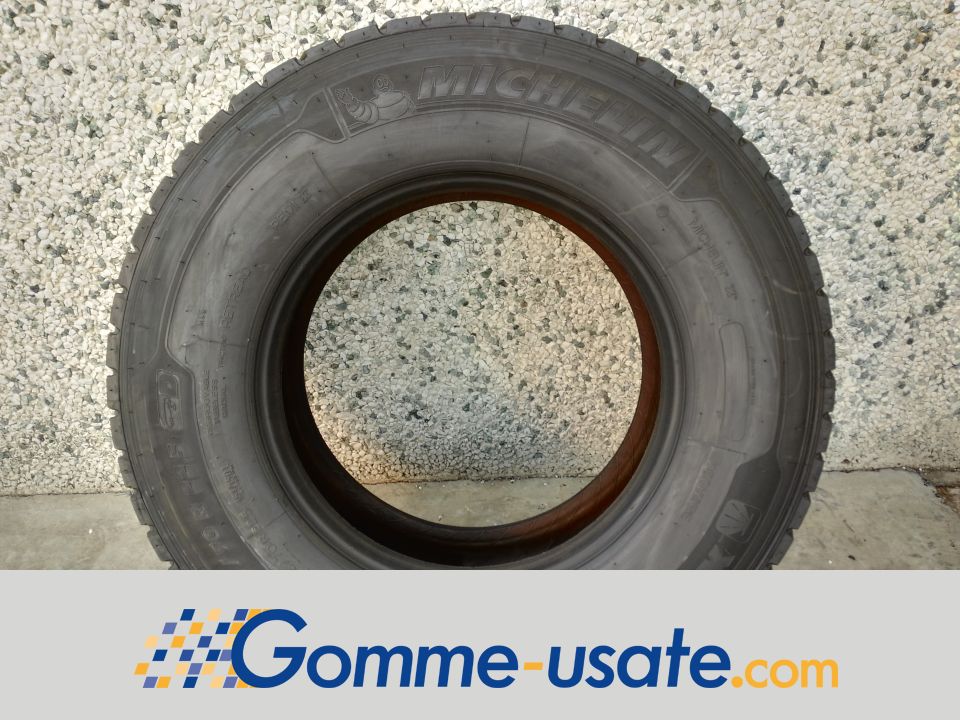 Thumb Michelin Gomme Usate Michelin 315/70 R22.5 154/150L X Line Energy M+S (10.65mm) Riscolpite pneumatici usati Estivo_1